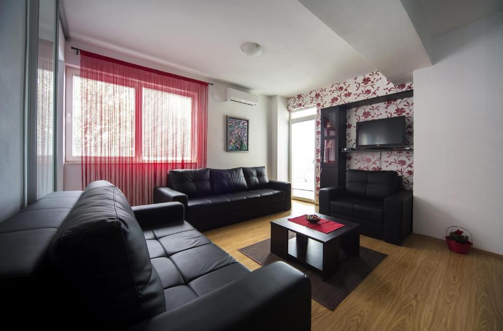 Nika Guest house